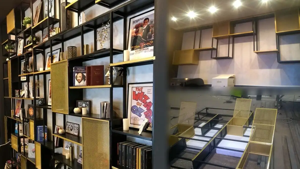 Artist Cafe