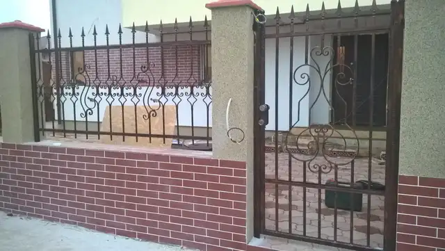 Gates 7