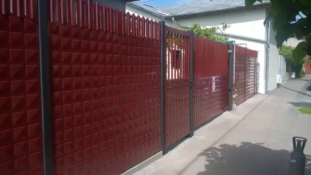Gates 38