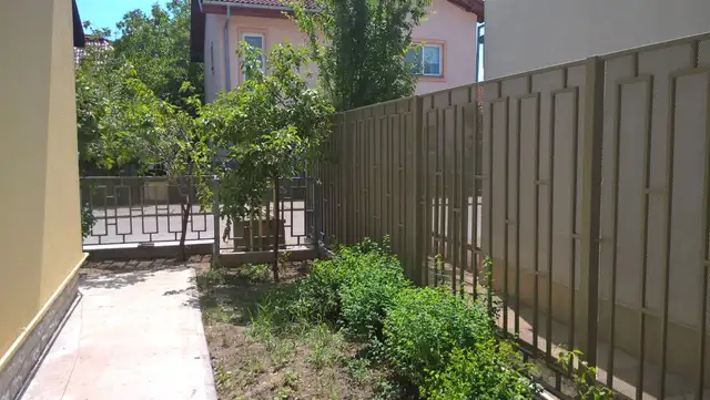 Fences 10