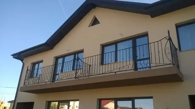 Railings 9