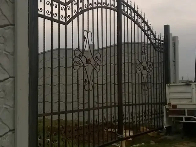 Gates 21