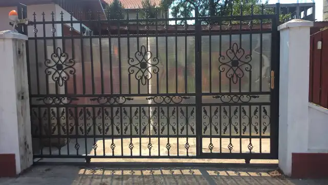 Gates 4