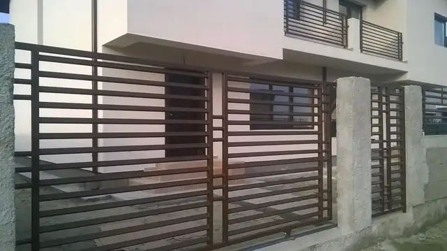 Gates 2